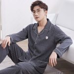 Pyjama d’été beige rayé blanc en coton à col rabattu pour hommes