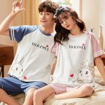 Pyjama deux pièces en coton t-shirt et short motif lapin